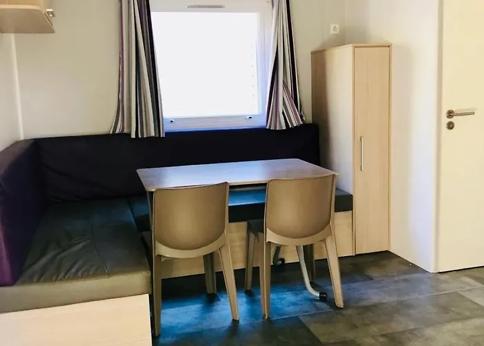 3 étoiles - Piscine - Eehdai *